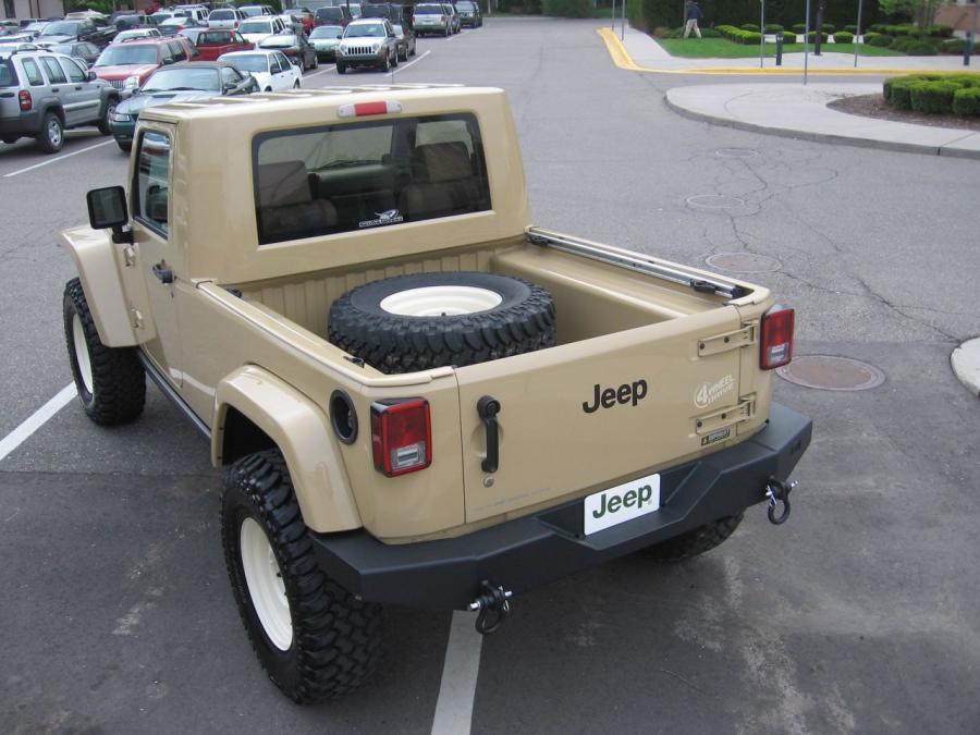  Jeep Wrangler JT Concept 2007 года  (фото 36 из 54)